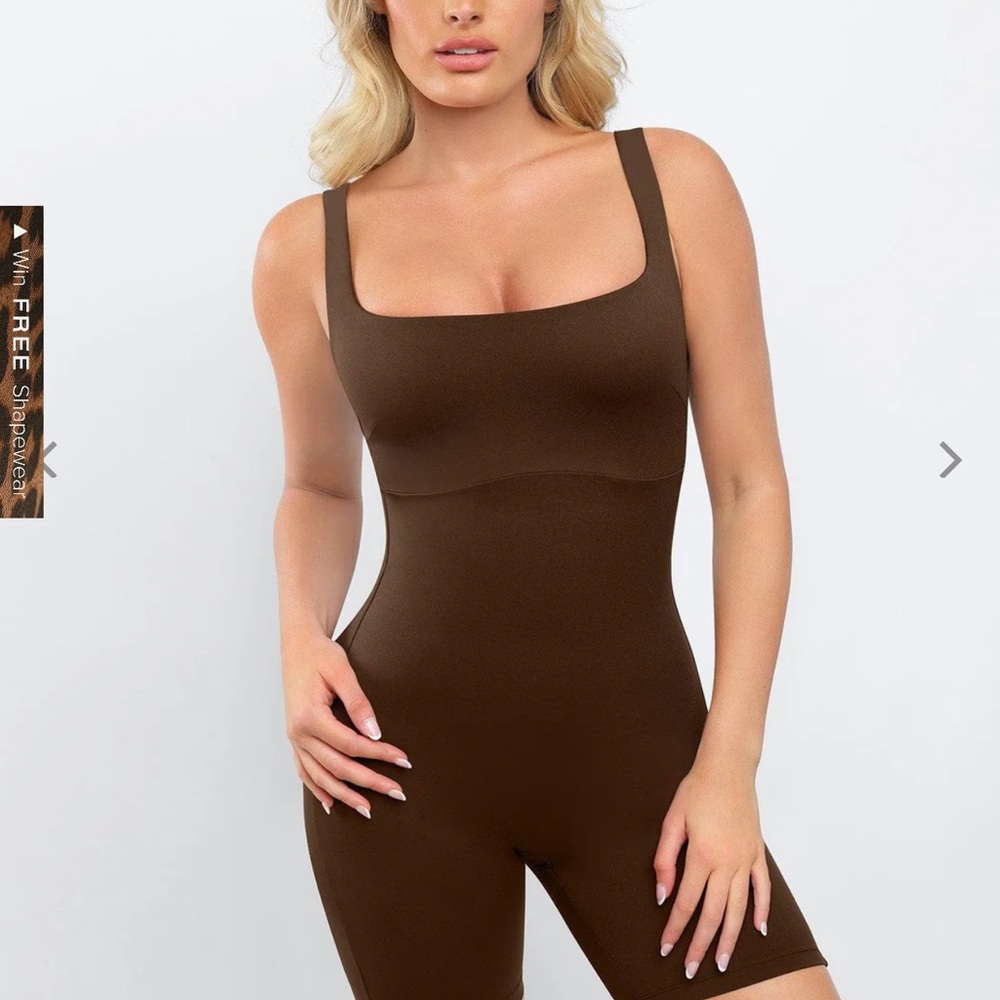 Popilush Shapewear Square Neck Slimming Mid-Thigh Workout Romper